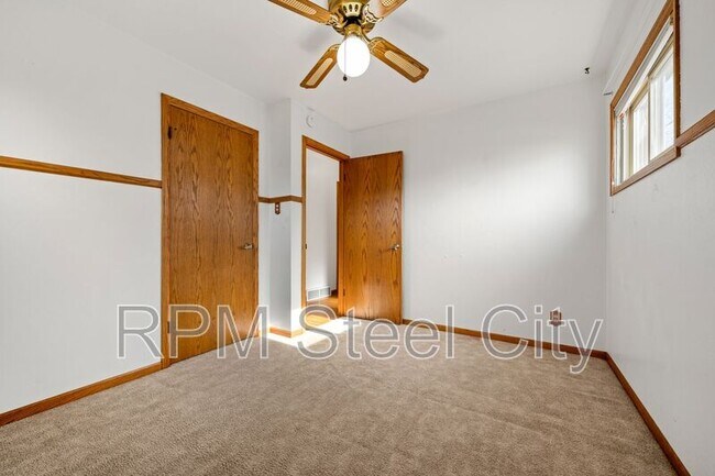 Building Photo - 1529 Alexander Cir