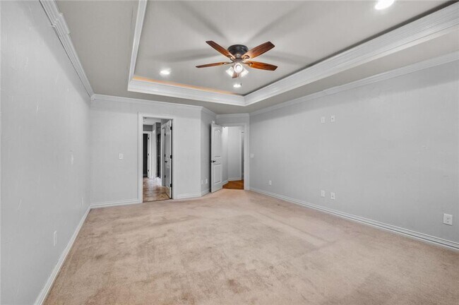 Building Photo - 2506 SW Glenn Ridge Rd