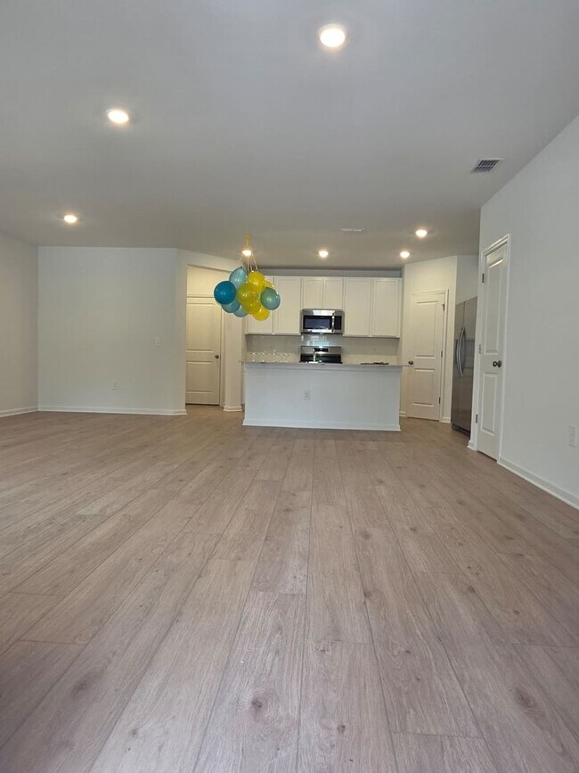 Building Photo - Brand-New 3-Bedroom Townhome in Crossprairie – Modern Living in St. Cloud