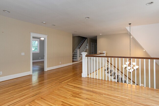Building Photo - HUGE price improvement and available immediately!! Stunning Governor's Club Chapel Hill home!