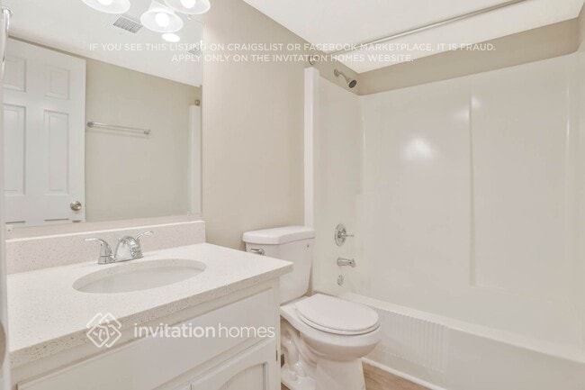 Building Photo - 349 Charmers Way SW