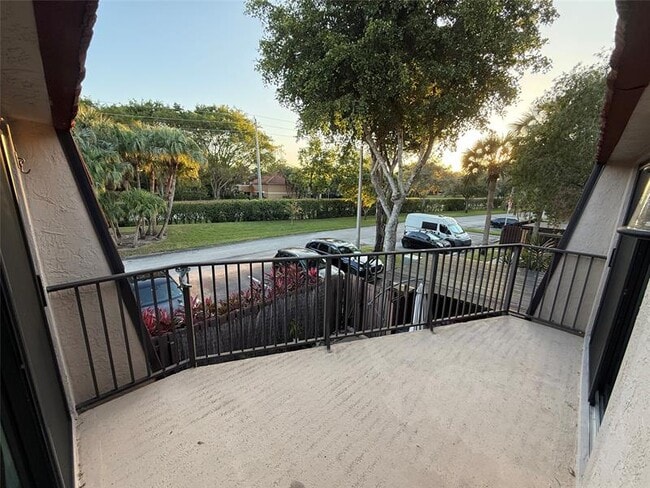 Building Photo - 8535 Boca Rio Dr