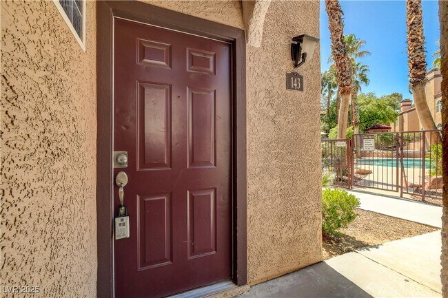 Building Photo - 9325 W Desert Inn Rd