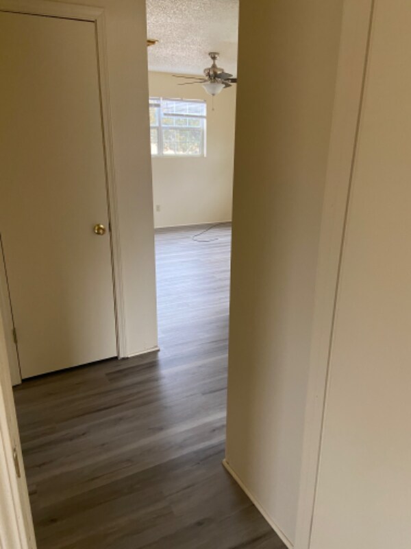 Building Photo - 22 Peaceful Valley Ln