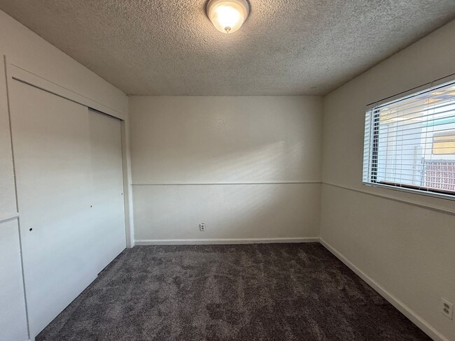 Building Photo - Orcutt Single Story Home on Cul-de-Sac with a Large Yard