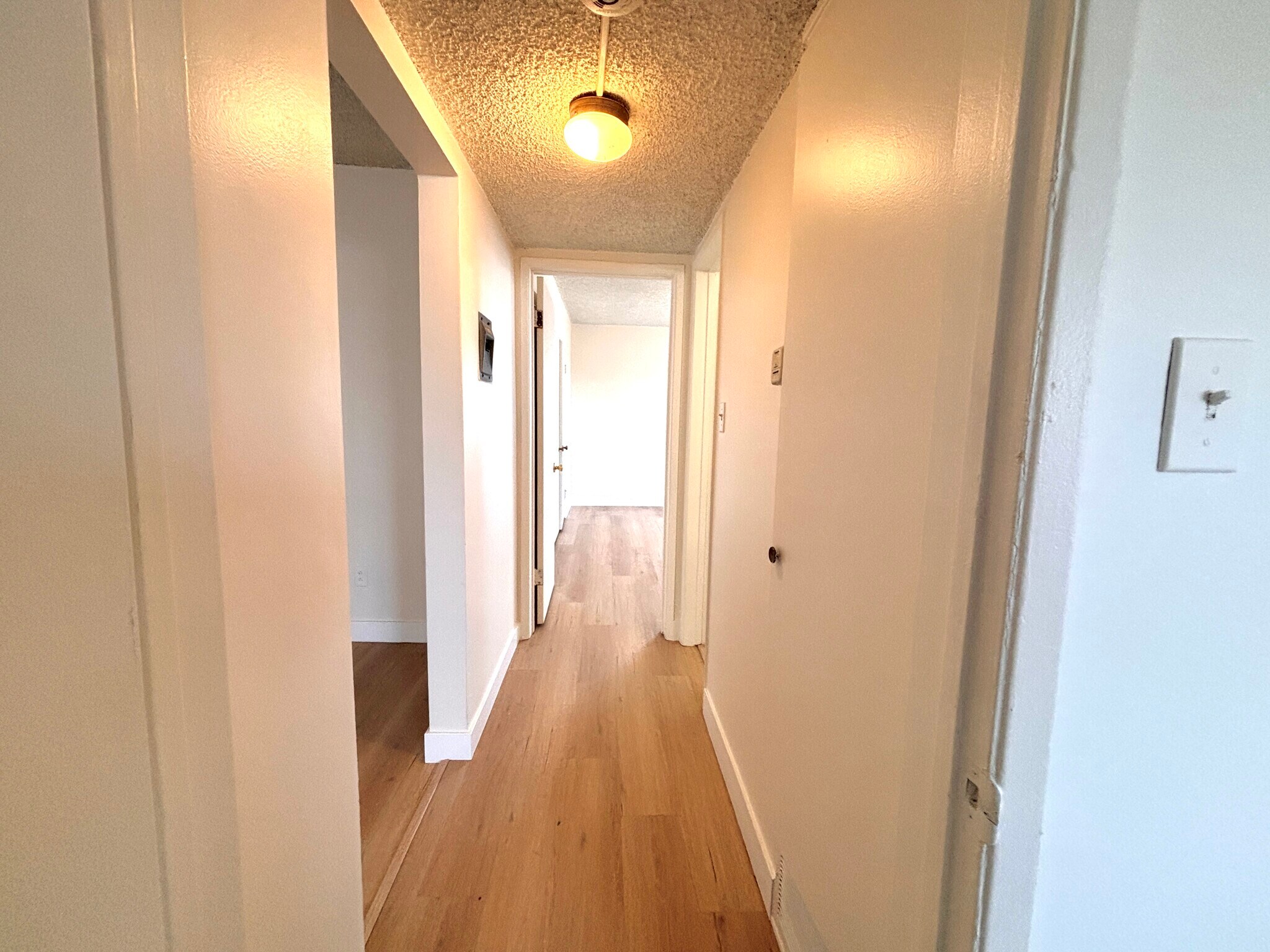 Building Photo - 524 N 21st St