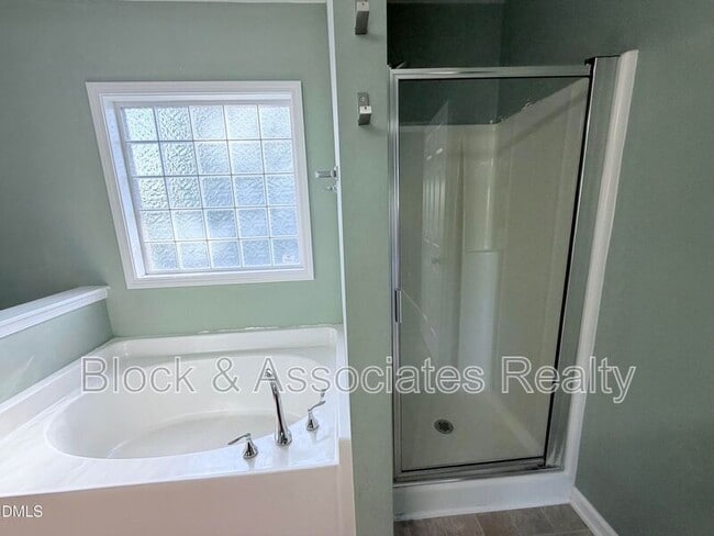 Building Photo - 536 Gooseberry Dr