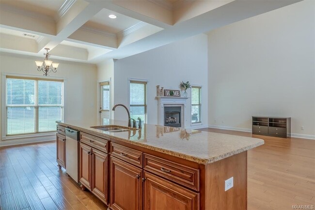 Building Photo - 1007 Old Breckenridge Ln