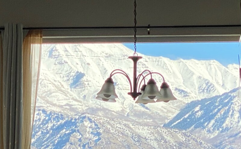 Building Photo - 386 S 700 W