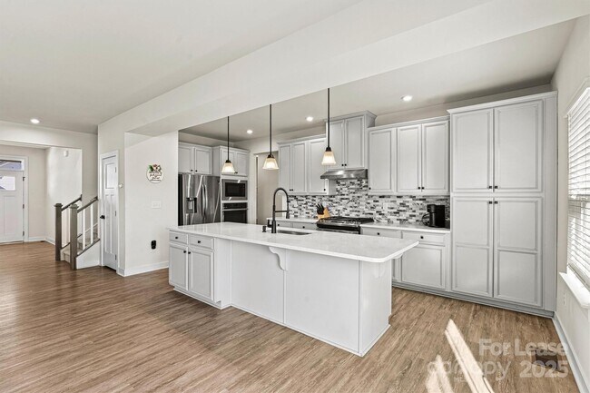 Building Photo - 6270 Durango Way
