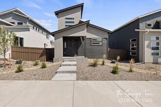 Building Photo - MODERN & *NEW* 2BD/2BA HOME IN THE NEW PREAMBLE COLLECTION AT GREENWAYS - Security Deposit Waiver...