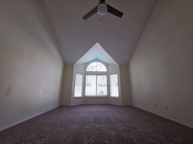 Building Photo - Single Story Home w/Pool in The Lakes!
