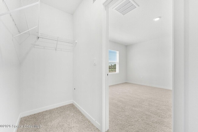 Building Photo - 9734 Venetian Sq