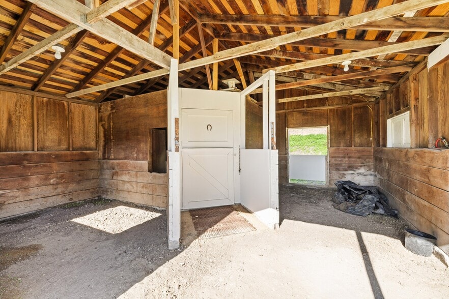 Building Photo - 771 Calle Pecos