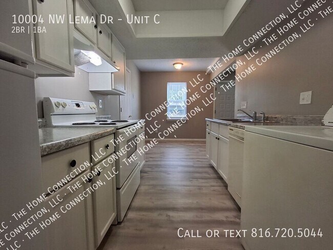Building Photo - 10004 NW Lema Dr
