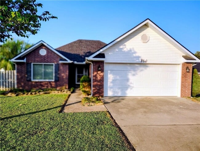 Primary Photo - 311 Ketch Ct