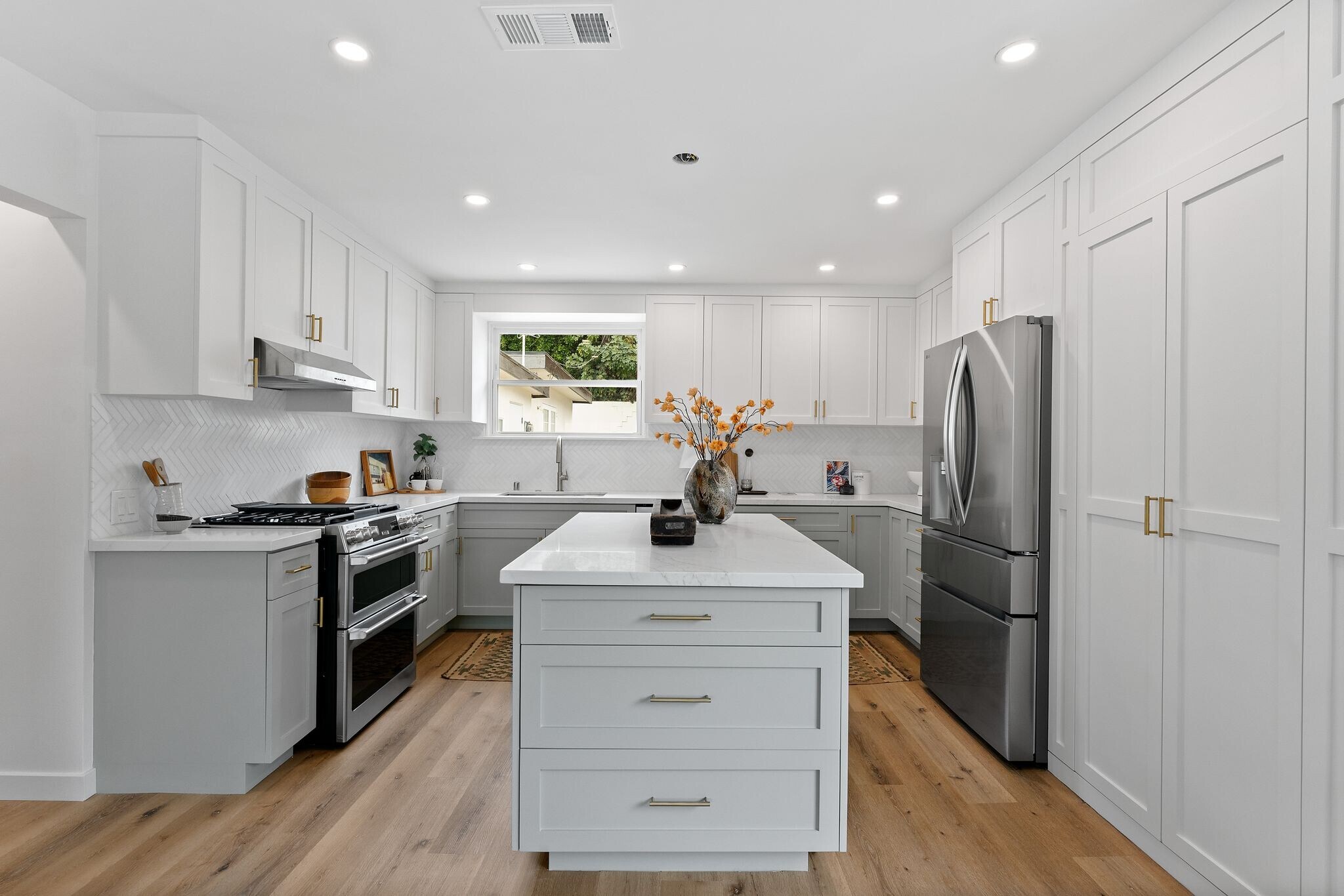 Building Photo - 5192 Orange Pl