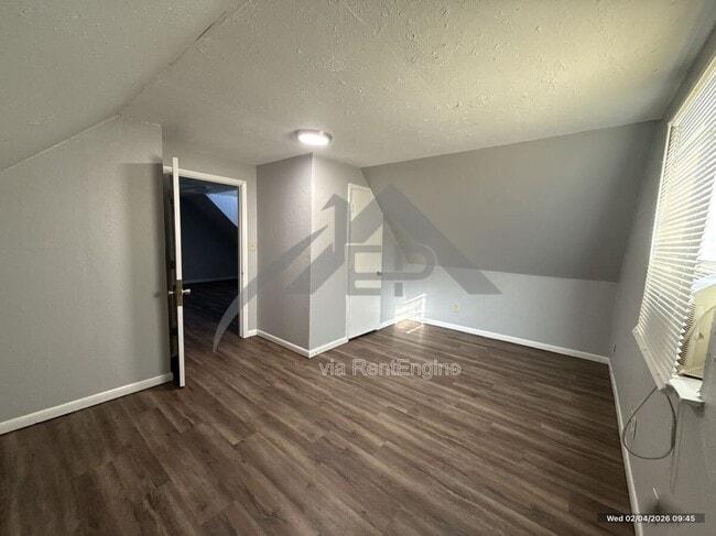 Building Photo - 629 Reynolds Rd