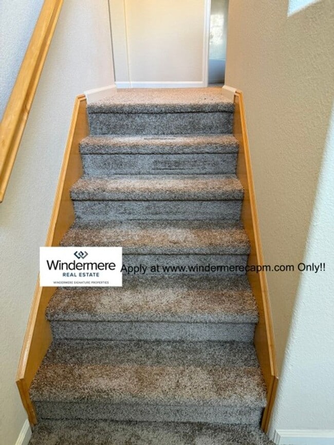 Building Photo - Gorgeous Turn Key Corner Condo In The Heart Of Natomas!