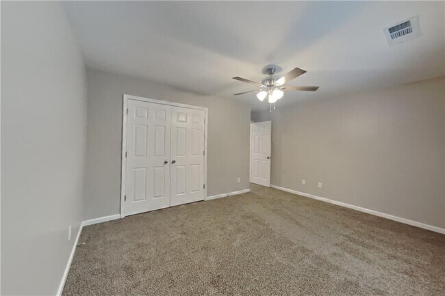 Building Photo - 1245 Cedar Oak Ln
