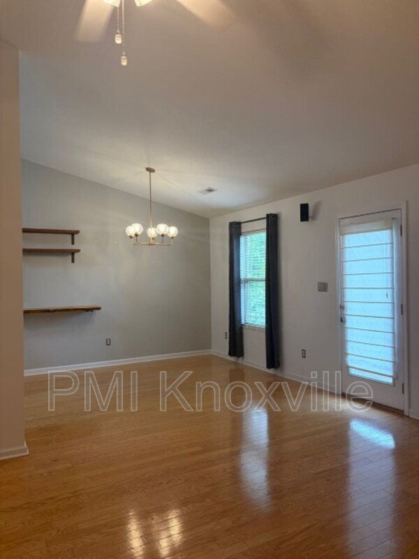 Building Photo - 10311 Boston Ln