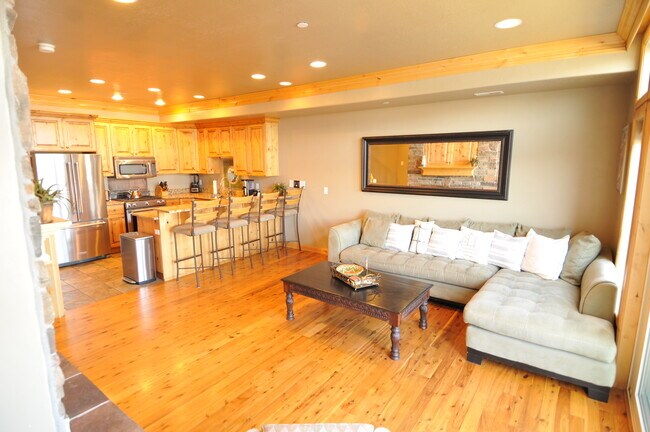 Building Photo - 6486 UT-39