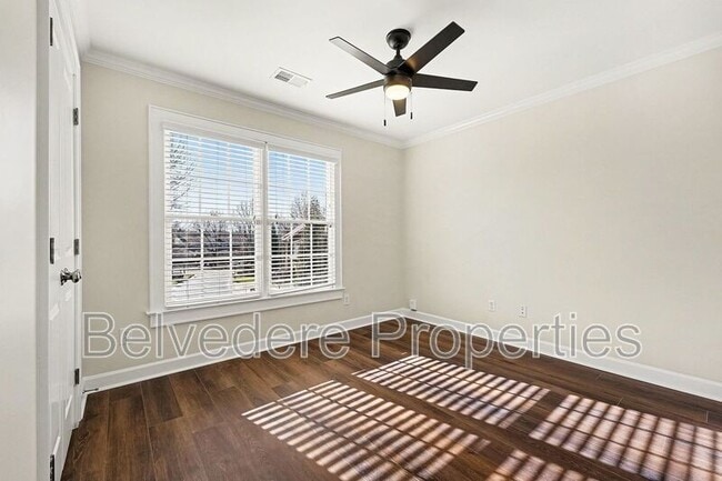 Building Photo - 5409 Ridingate Ct