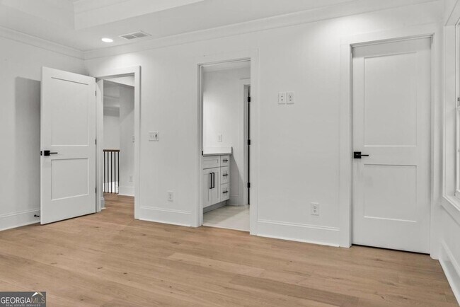 Building Photo - 1721 Osprey Poynte