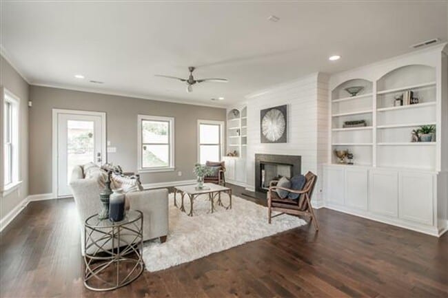 Building Photo - Huge East Nashville Home just steps to the...