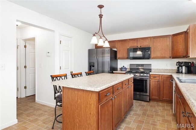 Building Photo - 1120 Gulfstream Way