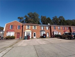 Building Photo - 2043 Allison Dr