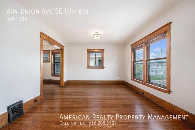 Building Photo - 604 Union Ave SE