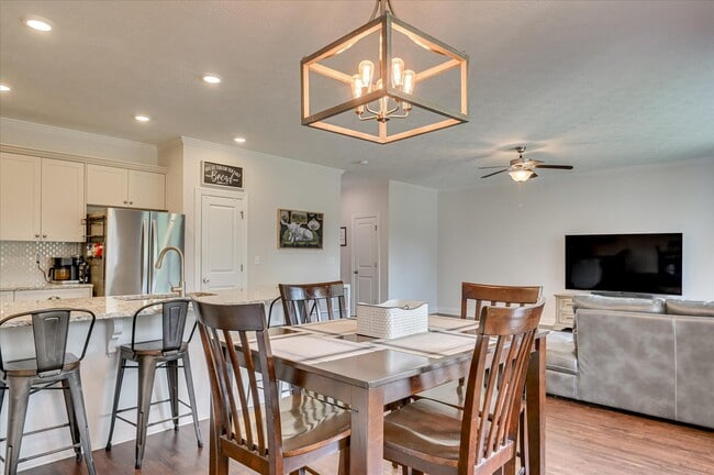 Building Photo - 153 Brighton Landing Dr