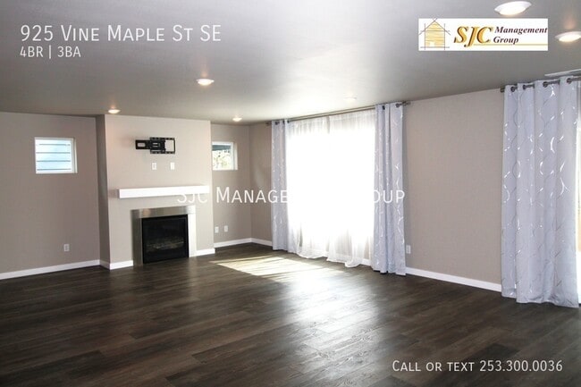 Building Photo - 925 Vine Maple St SE