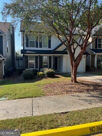 Building Photo - 1325 Gates Cir SE