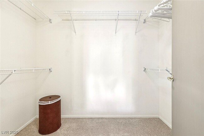 Building Photo - 3013 Sungold Dr