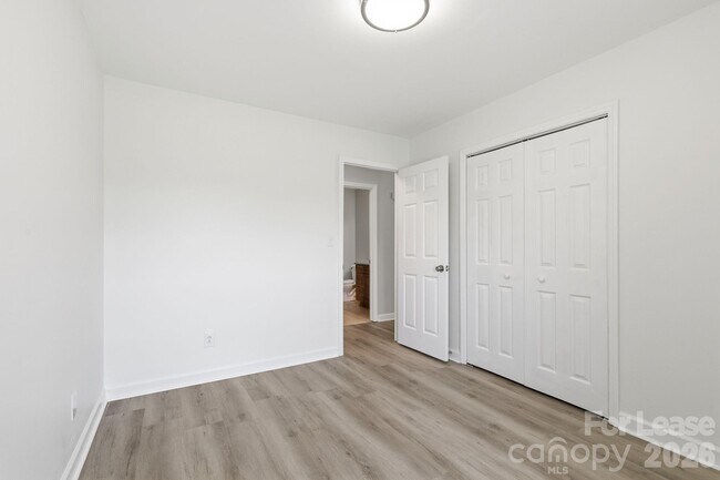 Building Photo - 4609 Randolph Rd