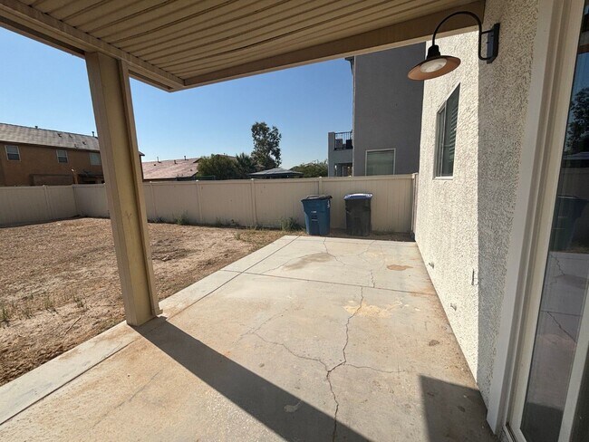 Building Photo - Spacious 4Br/3Ba Home in Galena Pointe – in North Las Vegas