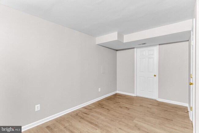 Building Photo - 3204 Lock Gate Ct