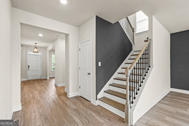 Building Photo - 416 Kinross Ln