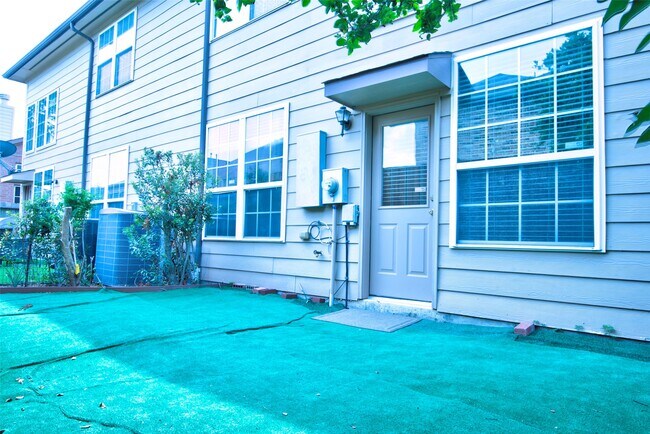 Building Photo - 1139 Glenwood Canyon Ln