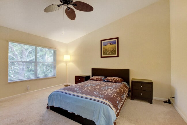 Building Photo - 16089 Poppy Seed Cir