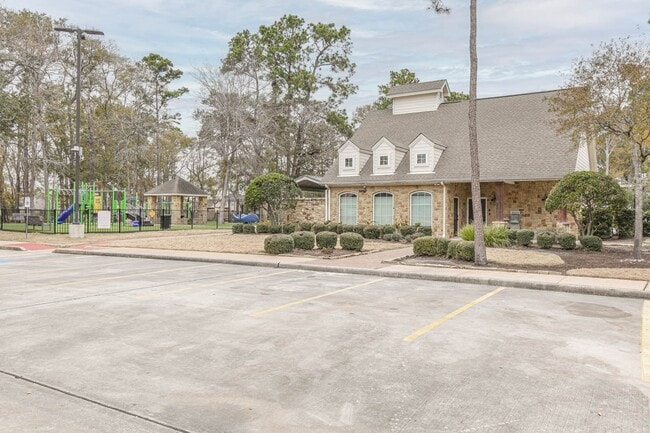 Building Photo - 29704 Sullivan Oaks Dr