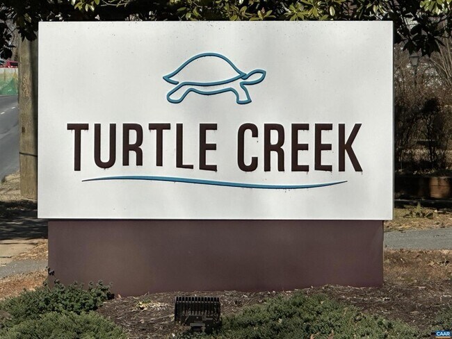 Building Photo - 111 Turtle Creek Rd