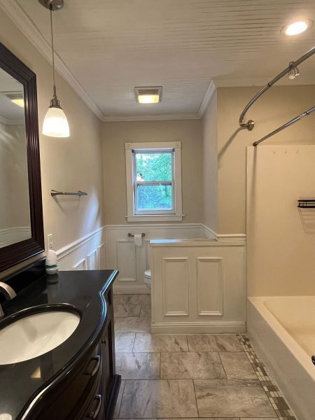 Building Photo - Cedar Bluff basement ranch!
