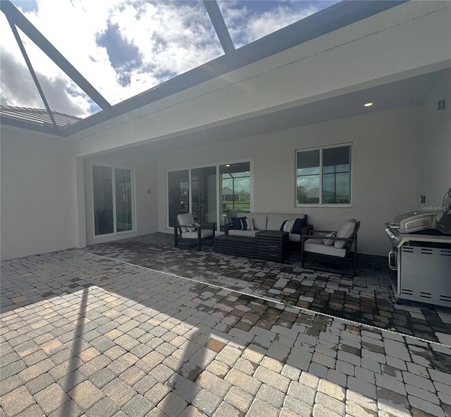 Building Photo - 14897 Cherry Blossom Wy