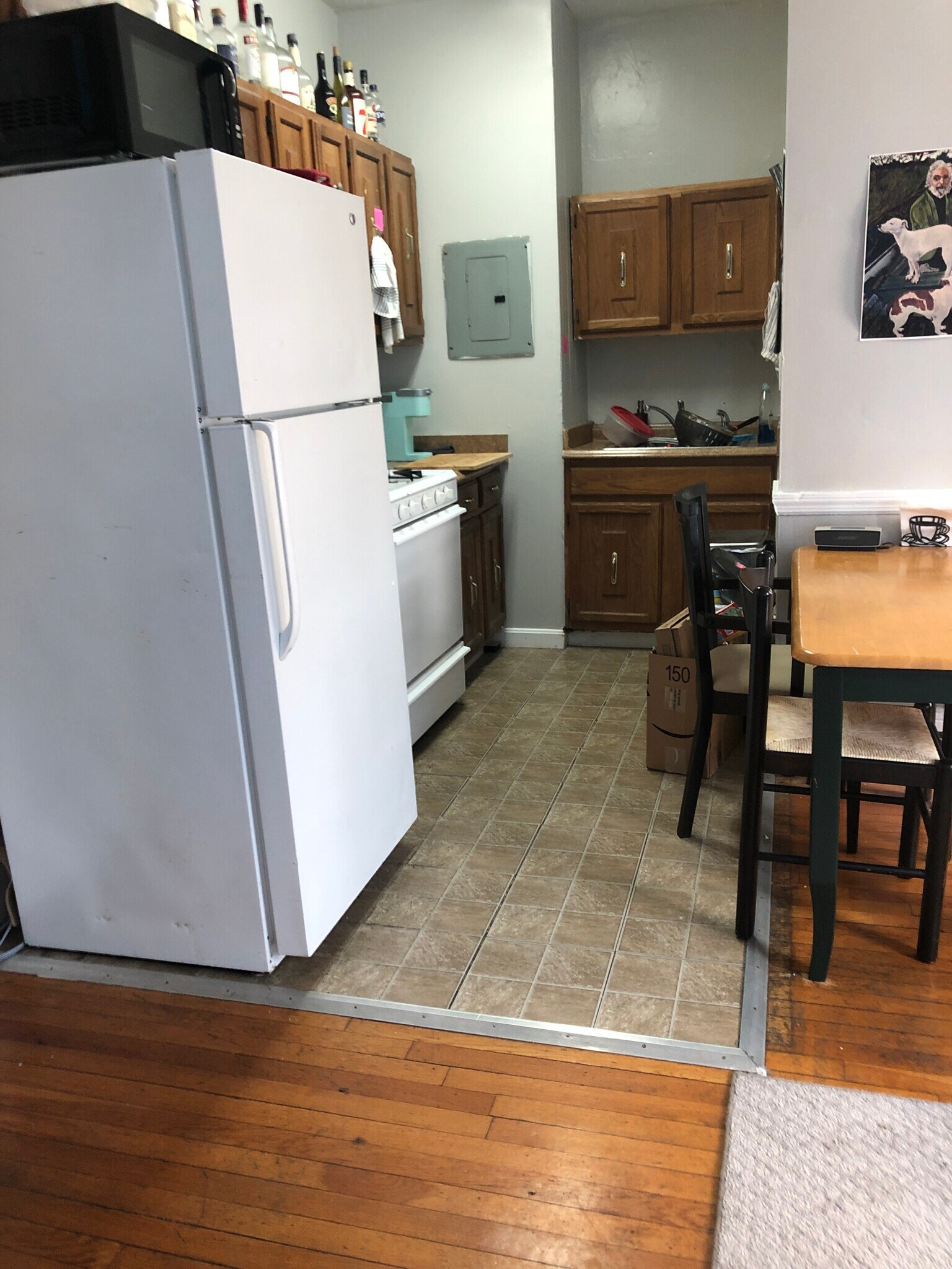 Building Photo - 465 Park Dr