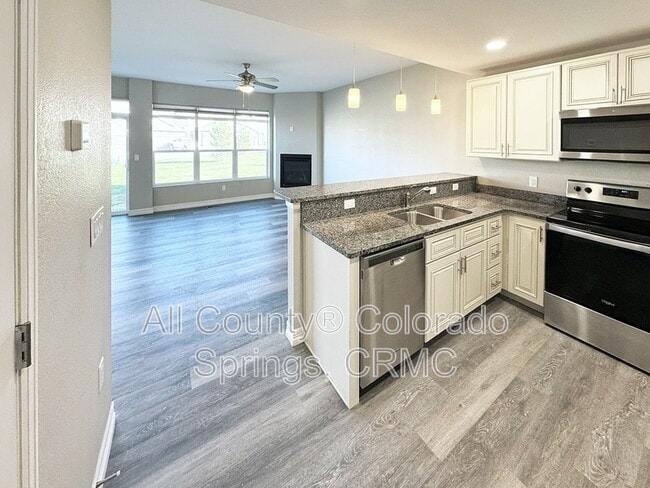 Building Photo - 764 Brambleberry Hts