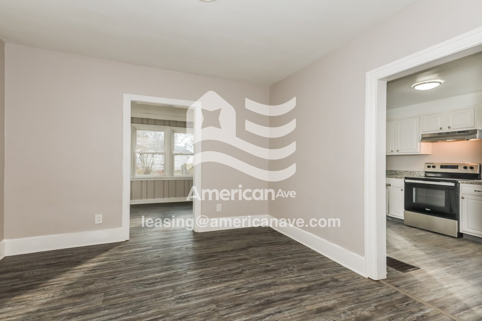 Building Photo - 736 McCleary Ave