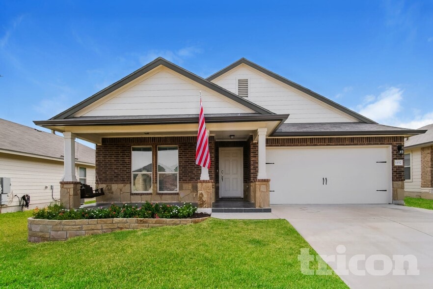 Building Photo - 1152 Ibis Falls Loop